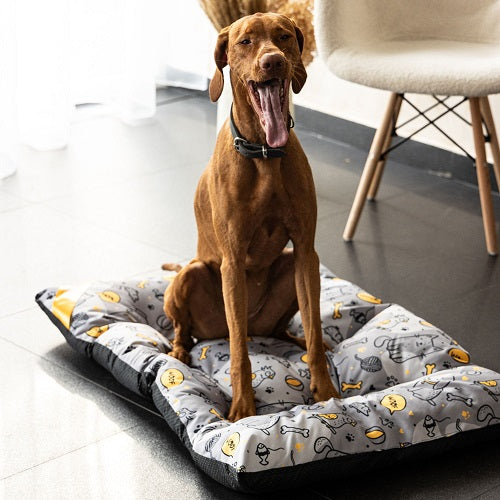 QUILTED DOG BED